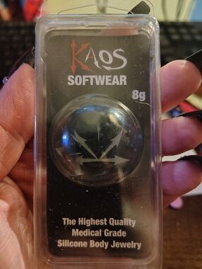 Kaos Black Silicone Body Jewelry - 8g Softwear